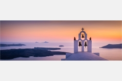 Panoramafoto Glockenturm auf den Kykladen Santorini