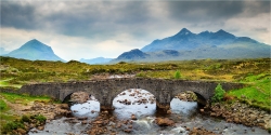 Panoramabild Alte Brücke Sligachan Isle of Skye Schottland