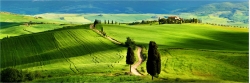 Panoramafoto Frühlingslandschaft der Toskana Italien